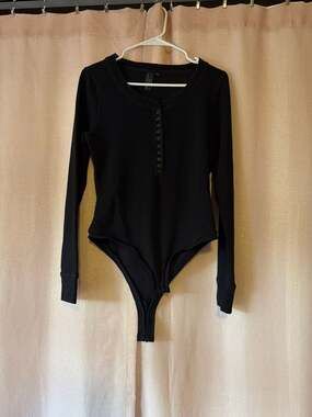 Halle Berry x Sweaty Betty Hera Waffle Knit Long Sleeve Henley Bodysuit